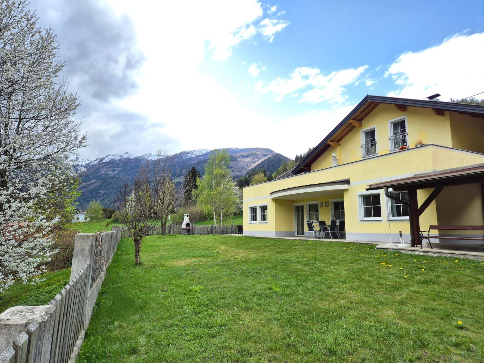 Appartementhaus Flattach Goritschnig Екстериор снимка